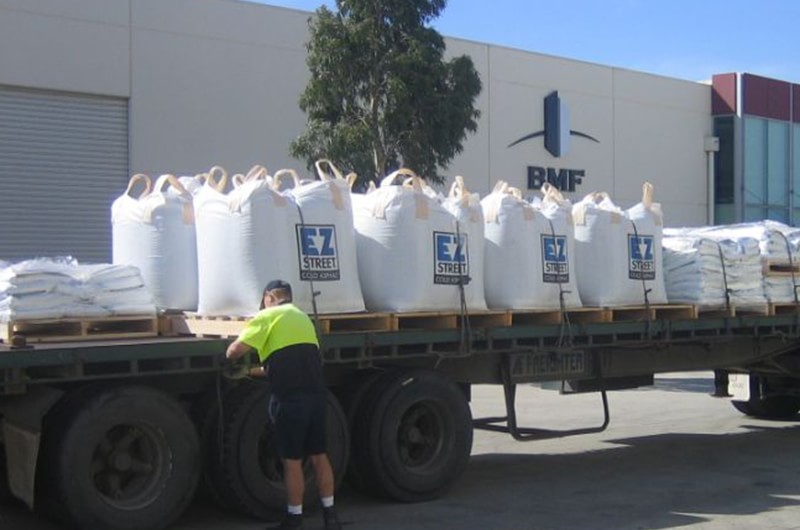 Bulk Sacks Truck